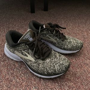 Brooks running shoes